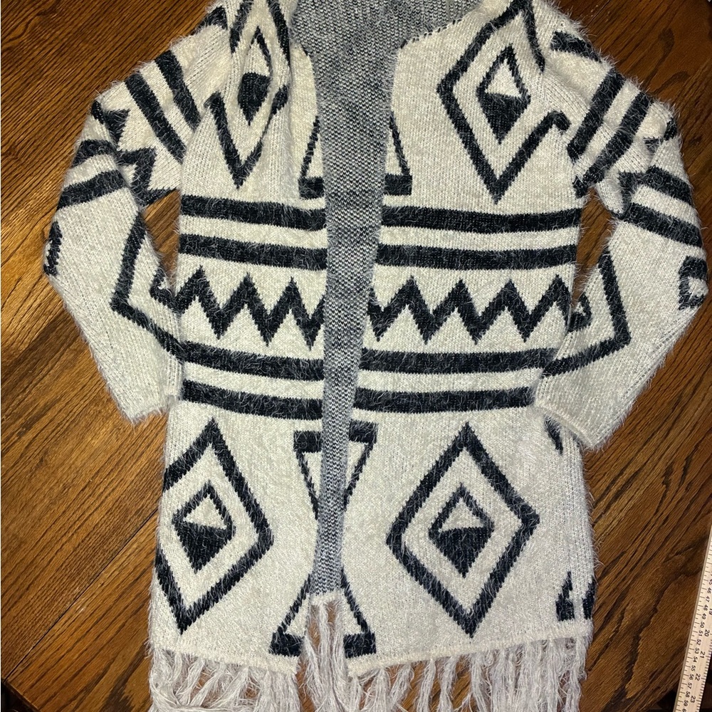 POL Women Large Fuzzy Eyelash Knit Tribal Geometric Fringe Open Cardigan Sweater